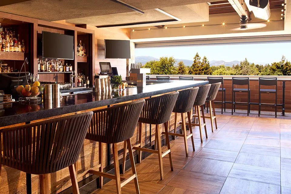Sunday Disco & House Brunch at Sky & Vine Rooftop Bar